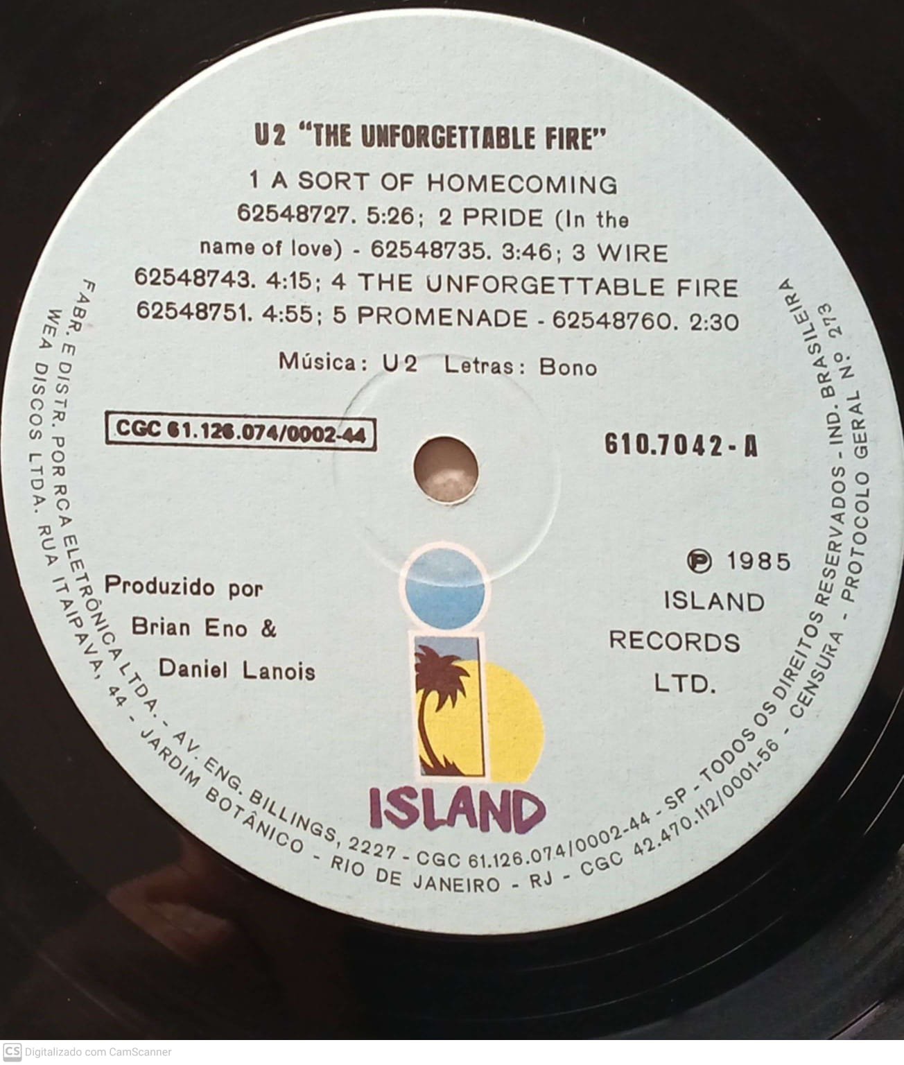 U2 – The Unforgettable Fire - Image 4